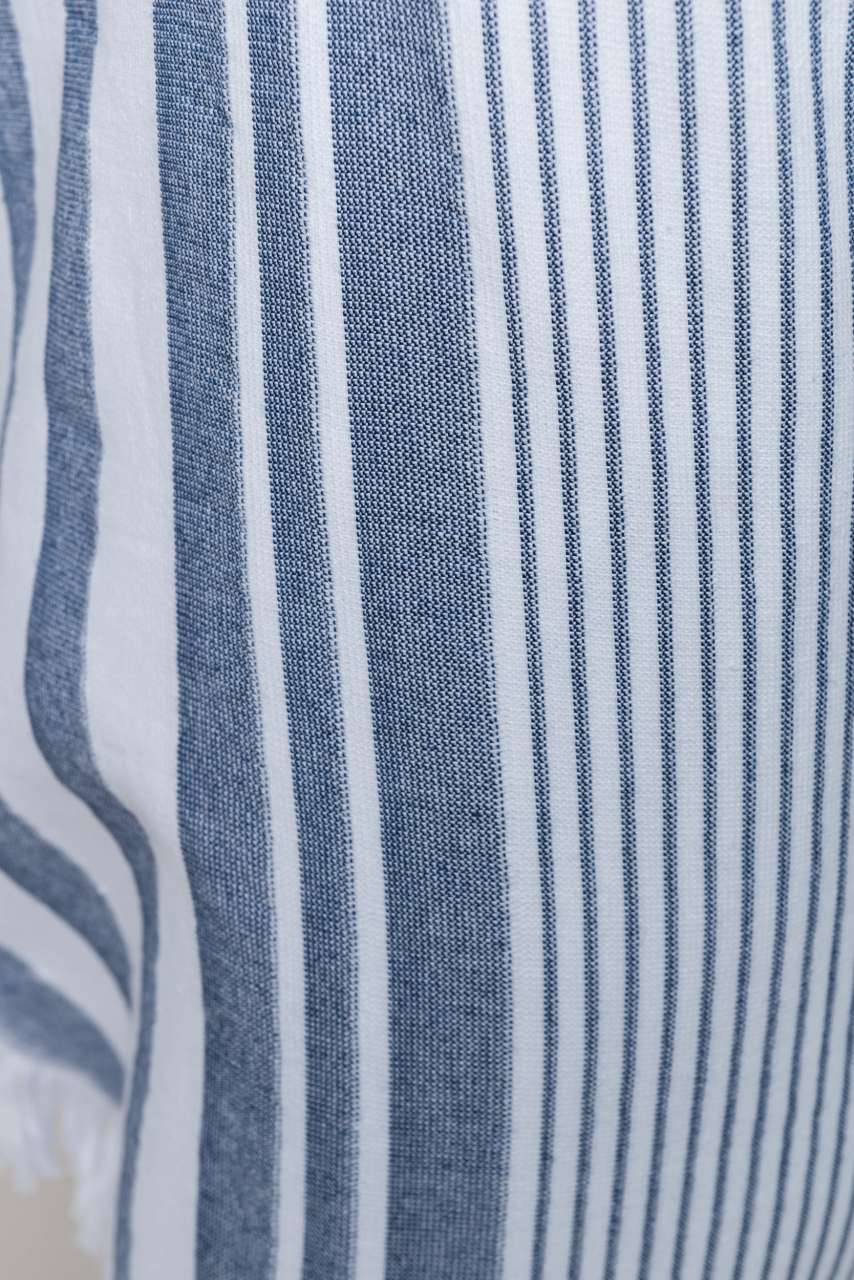 KA132 STRIPED FRINGED FOUTA – Obrázok 3