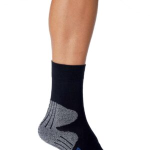 PA038 TECHNICAL TREKKING SOCKS