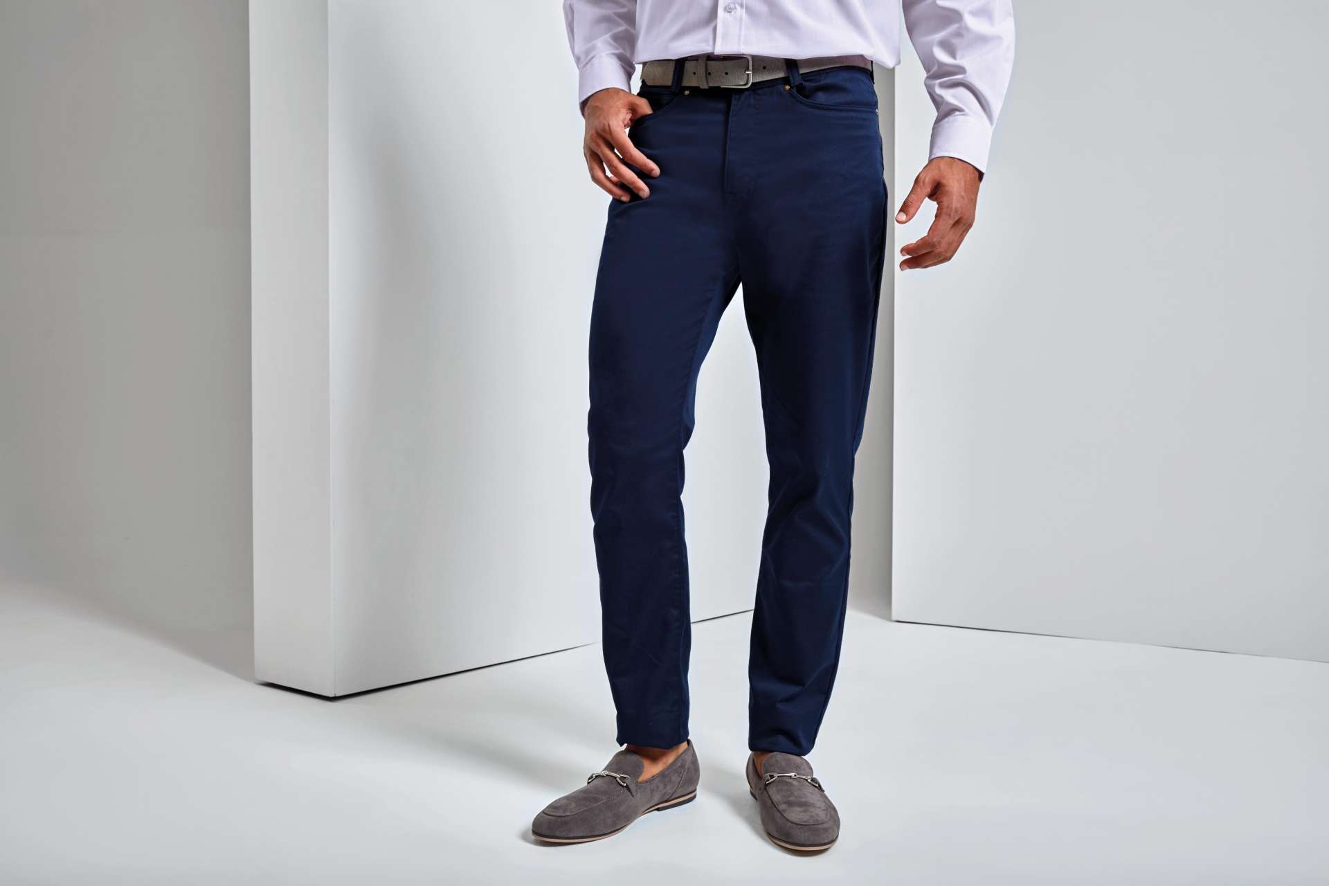 PR560 MEN'S PERFORMANCE CHINO JEANS – Obrázok 5