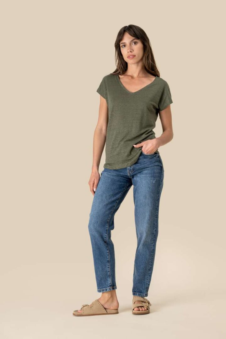 LADIES' V-NECK LINEN T-SHIRT – Obrázok 3